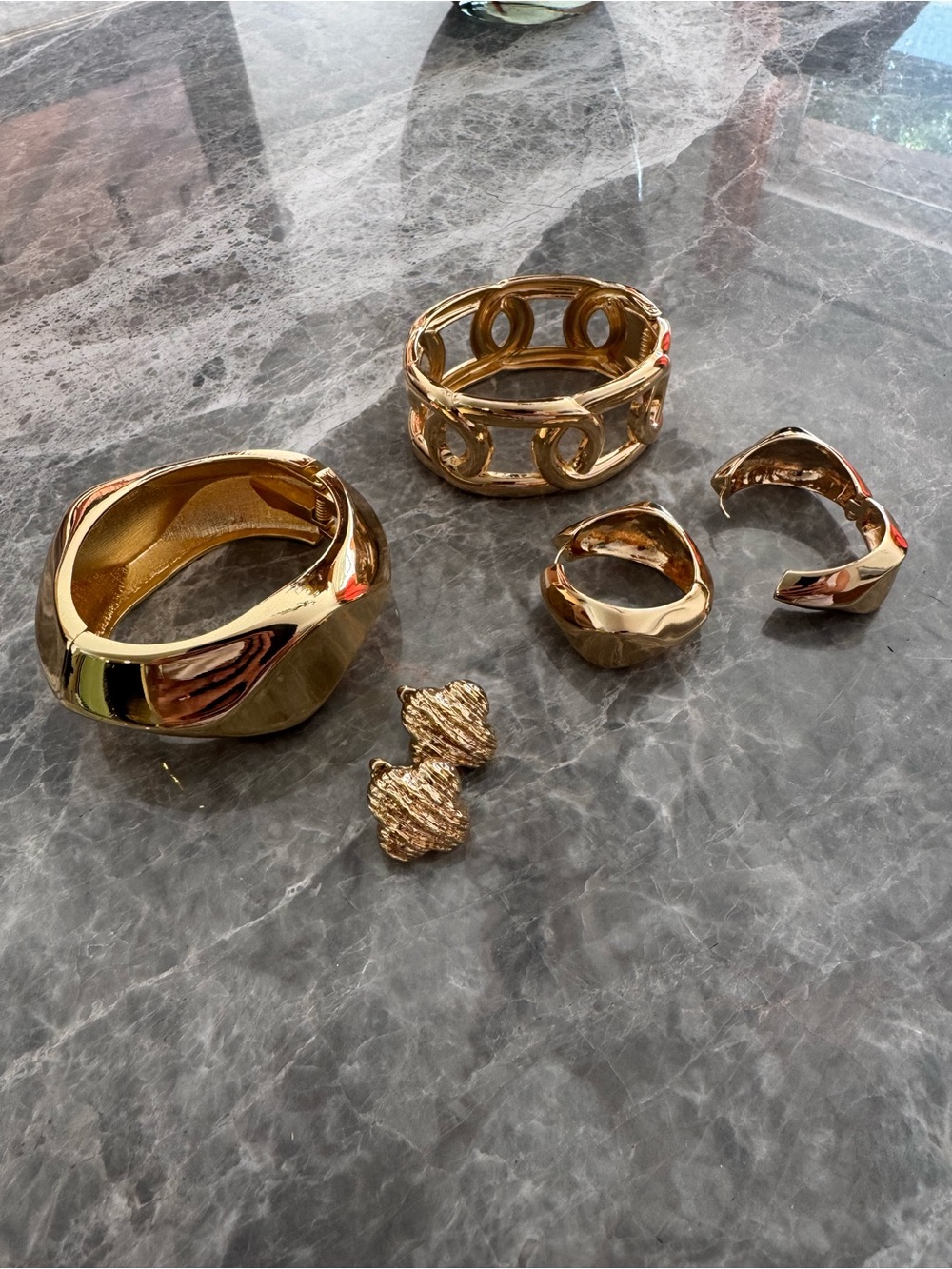Noli Gold-Tone Statement Bracelet and Ring Set